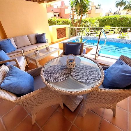 Bahia Boutique Apartments エステポナ エクステリア 写真