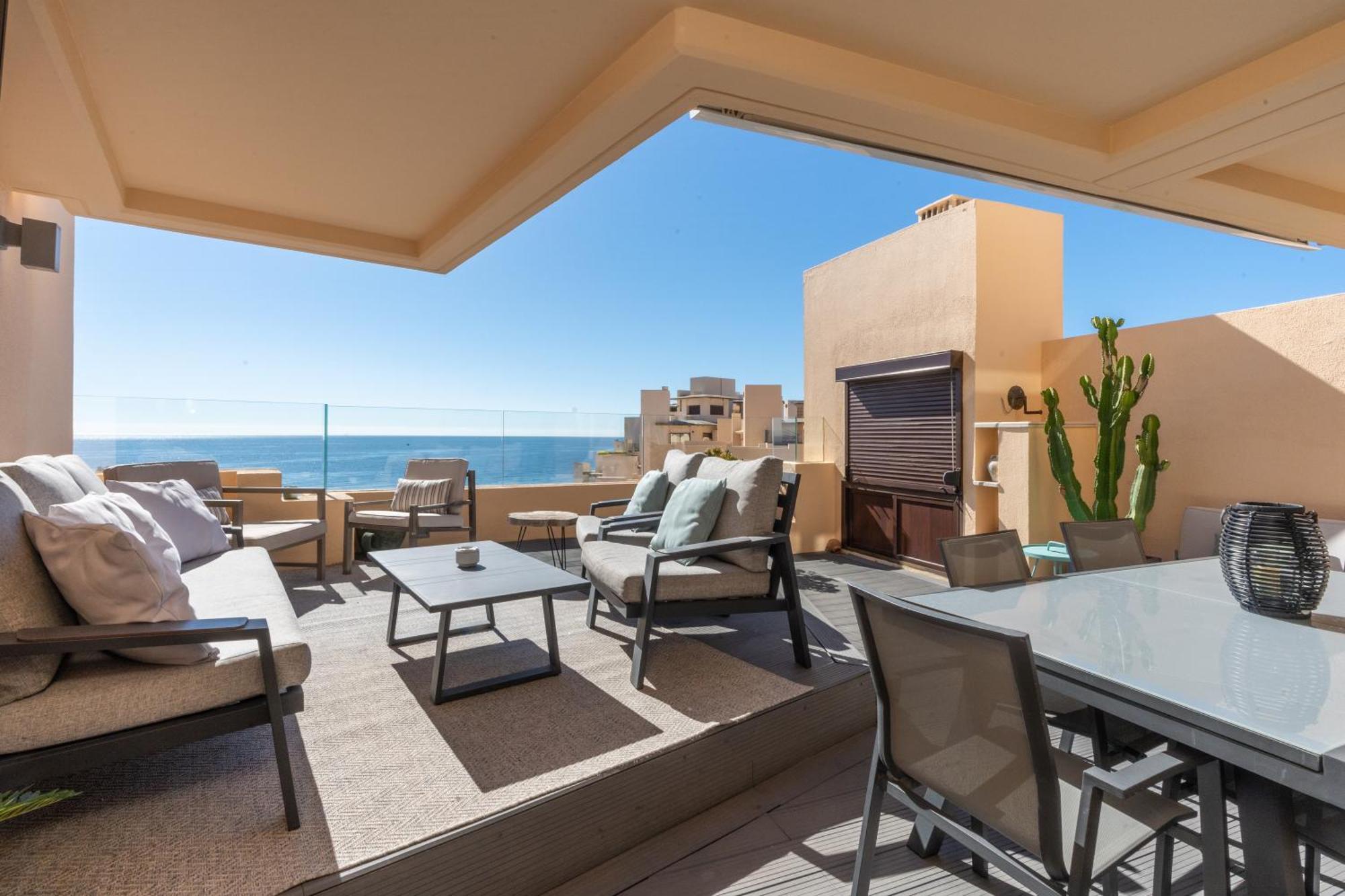 Bahia Boutique Apartments エステポナ エクステリア 写真
