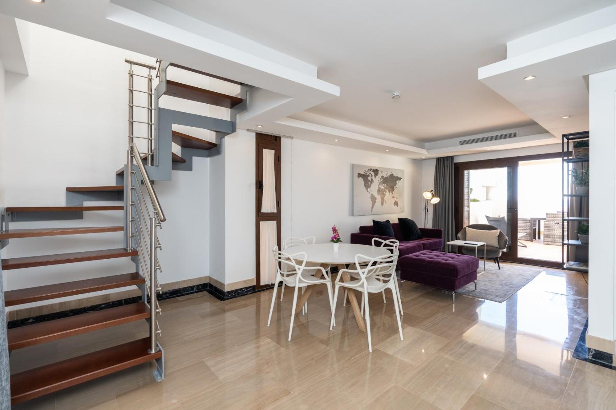 Bahia Boutique Apartments エステポナ エクステリア 写真
