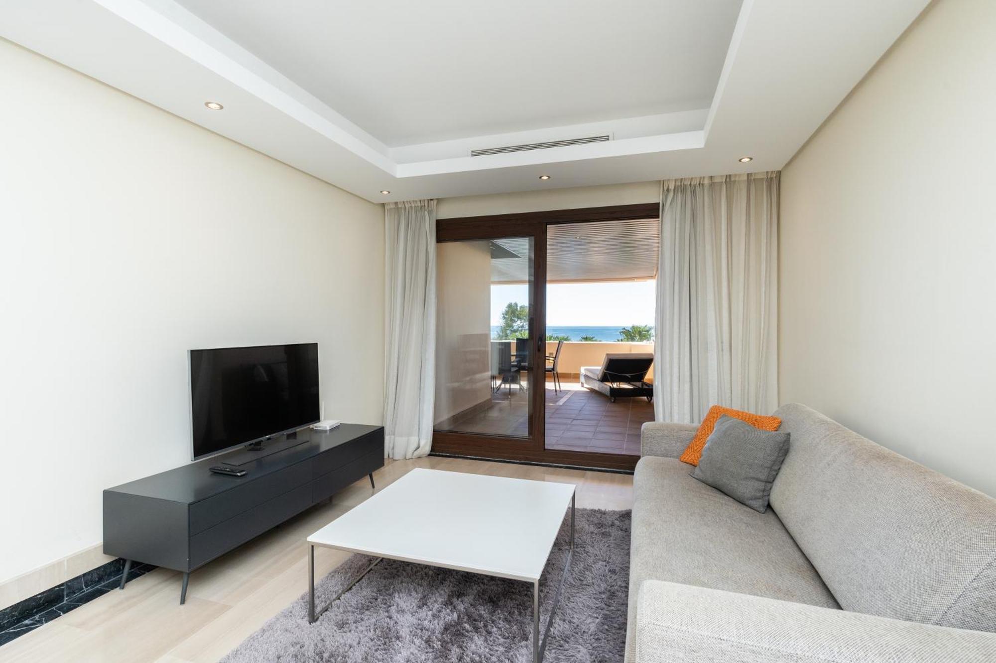 Bahia Boutique Apartments エステポナ エクステリア 写真