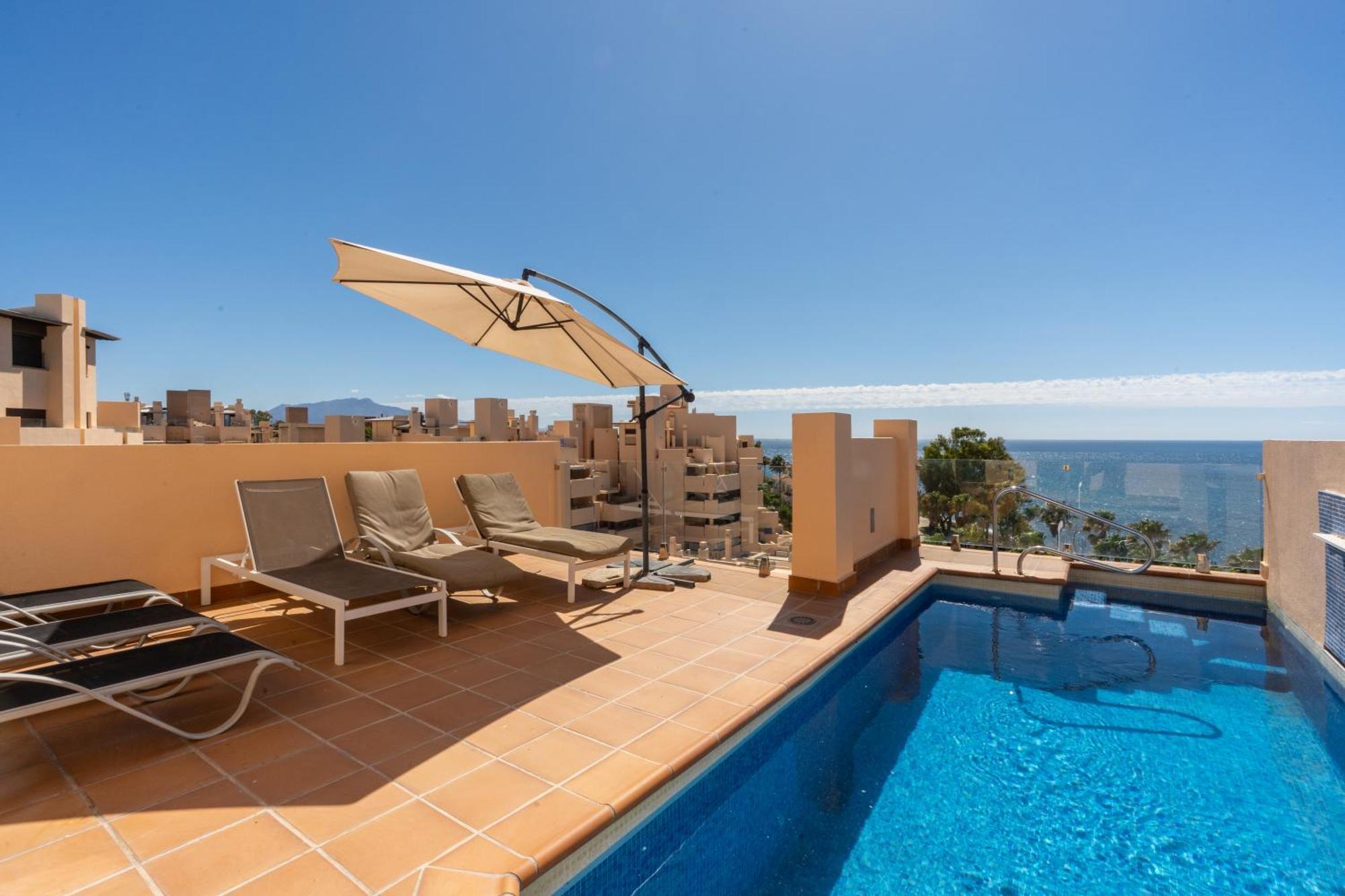 Bahia Boutique Apartments エステポナ エクステリア 写真